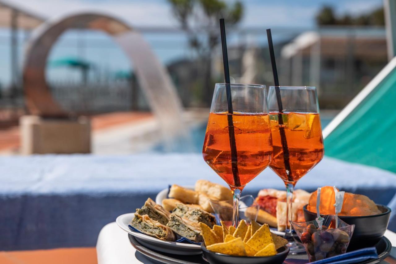 Hotel Bellevue Et Mediterranee Diano Marina Luaran gambar